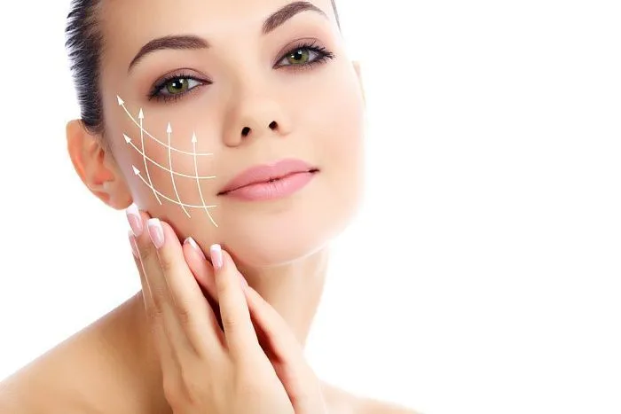 Преимущества контурной пластики лица Full Face 