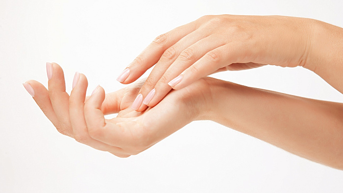 Методы омоложения кожи рук